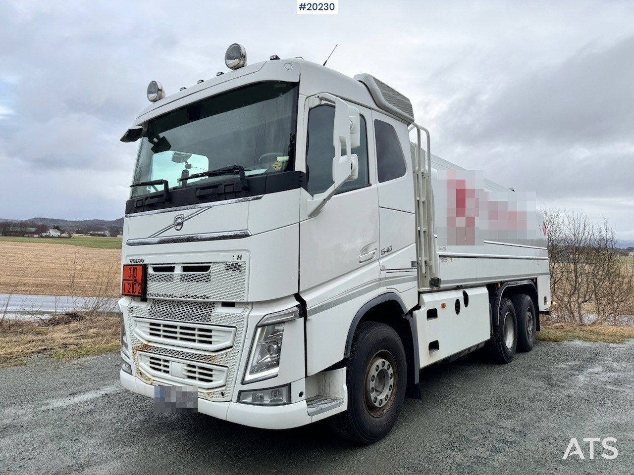 Volvo FH540 - Вантажівка цистерна: фото 1 Volvo FH540 - Вантажівка цистерна: фото 1