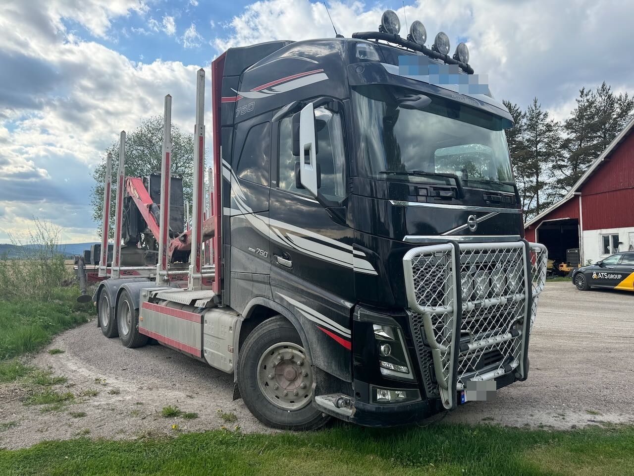 Лісовоз Volvo FH750: фото 7