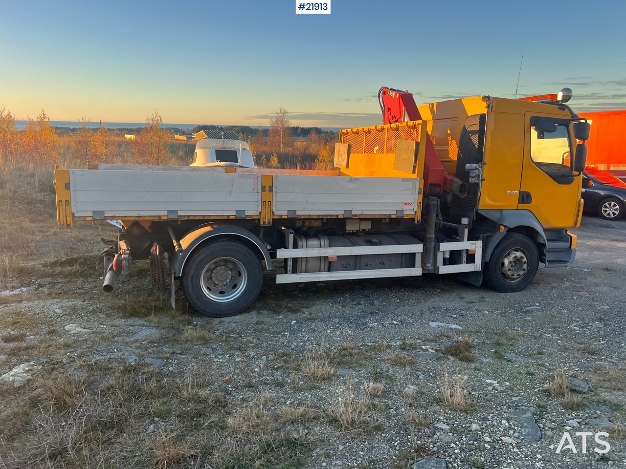 Volvo FL240 - Вантажівка з маніпулятором: фото 3 Volvo FL240 - Вантажівка з маніпулятором: фото 3