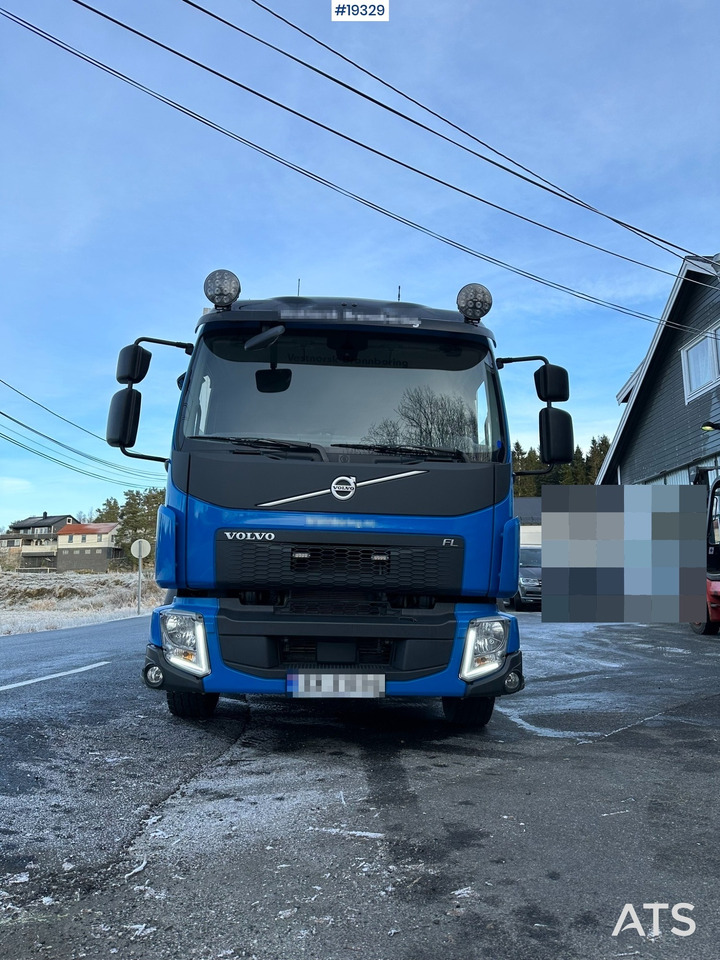 Volvo FL250 - Вантажівка з закритим кузовом: фото 5 Volvo FL250 - Вантажівка з закритим кузовом: фото 5