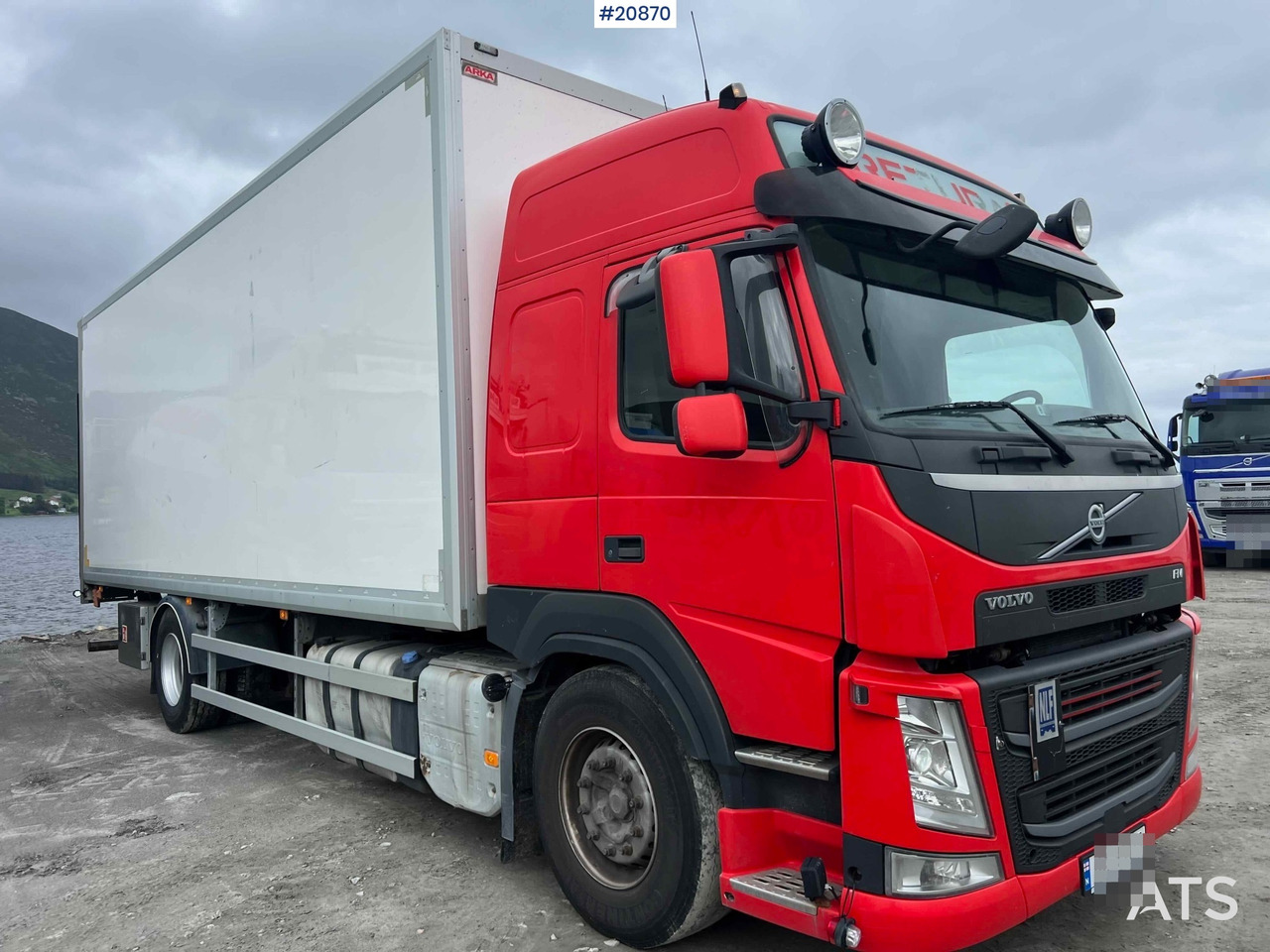 Volvo FM 330 - Вантажівка з закритим кузовом: фото 5 Volvo FM 330 - Вантажівка з закритим кузовом: фото 5