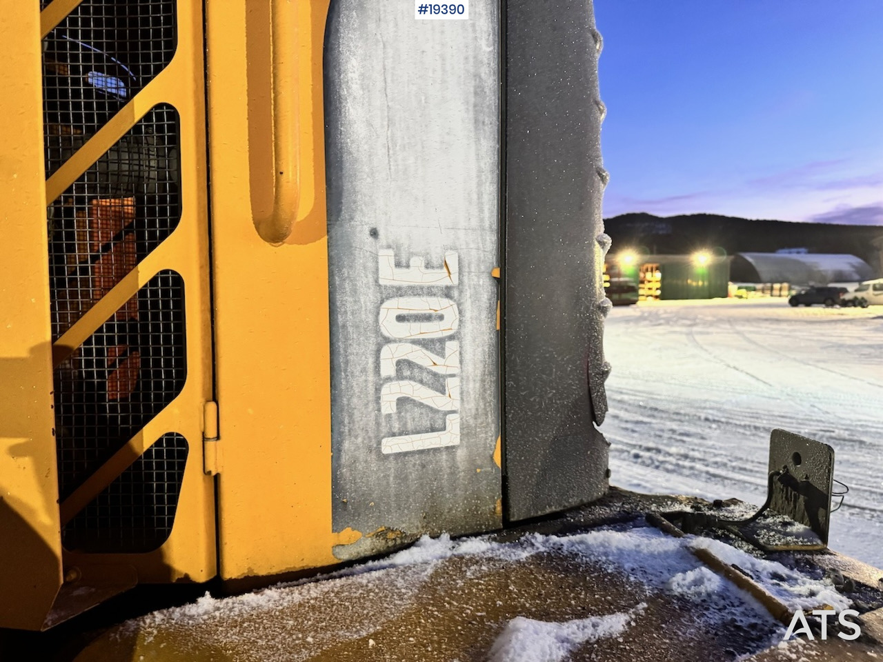 Колісний навантажувач Volvo L220E: фото 13