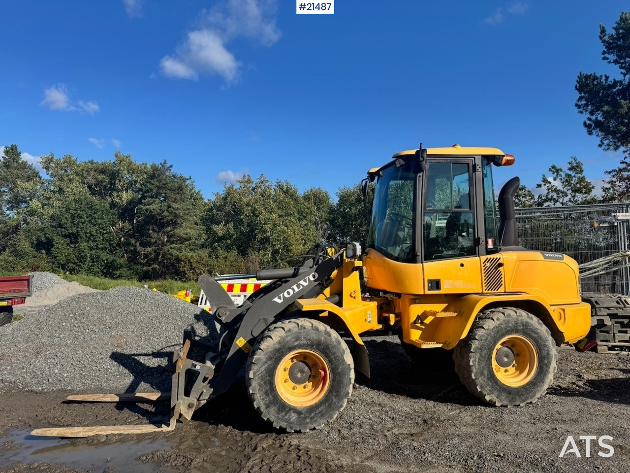 Volvo L30G - Колісний навантажувач: фото 3 Volvo L30G - Колісний навантажувач: фото 3