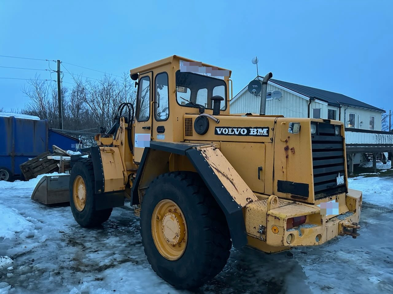 Volvo L70 hjullaster med klappvinge, pallegafler og planeringsskuffe - Колісний навантажувач: фото 2 Volvo L70 hjullaster med klappvinge, pallegafler og planeringsskuffe - Колісний навантажувач: фото 2