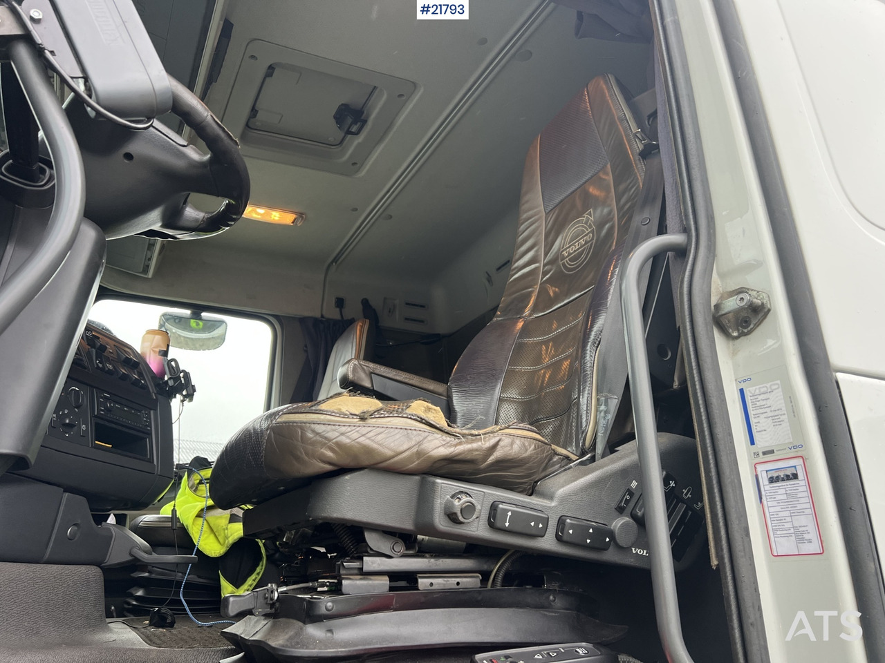 Volvo fh16 8x4 pusher krokbil m/ 24T multilift Krok в лізинг Volvo fh16 8x4 pusher krokbil m/ 24T multilift Krok: фото 27 Volvo fh16 8x4 pusher krokbil m/ 24T multilift Krok в лізинг Volvo fh16 8x4 pusher krokbil m/ 24T multilift Krok: фото 27