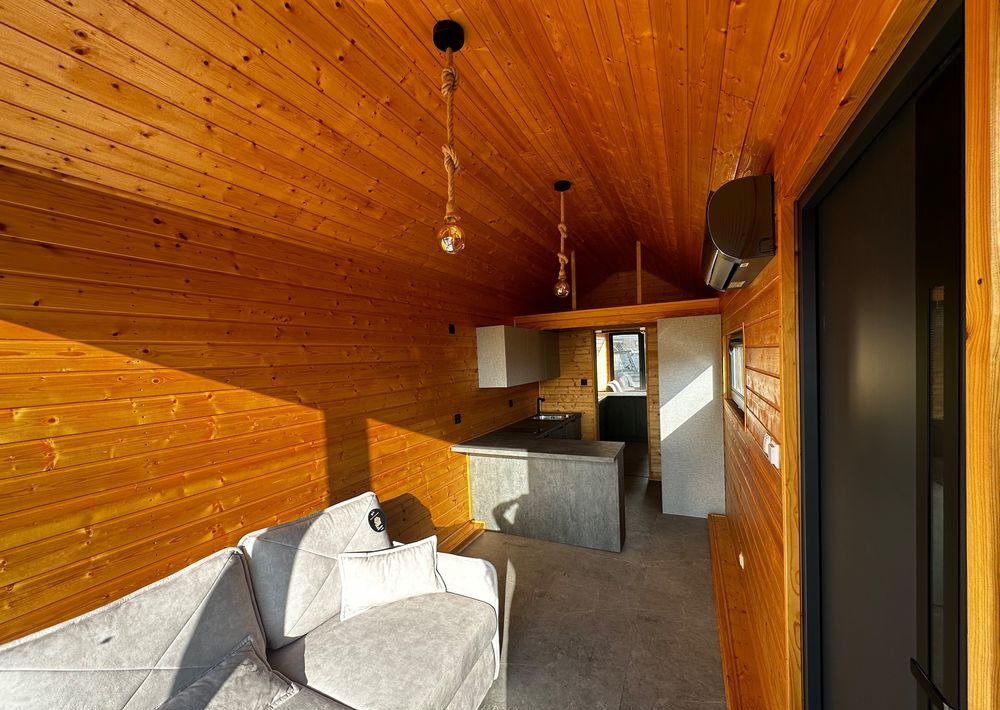 Boro Drewniany DOMEK MOBILNY na przyczepie 7,5m x 2,5m - Причіп дача: фото 3 Boro Drewniany DOMEK MOBILNY na przyczepie 7,5m x 2,5m - Причіп дача: фото 3