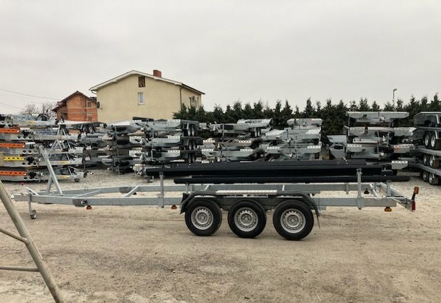 Boro Przyczepa PODŁODZIOWA 7,80M! - Причіп для човна: фото 5 Boro Przyczepa PODŁODZIOWA 7,80M! - Причіп для човна: фото 5