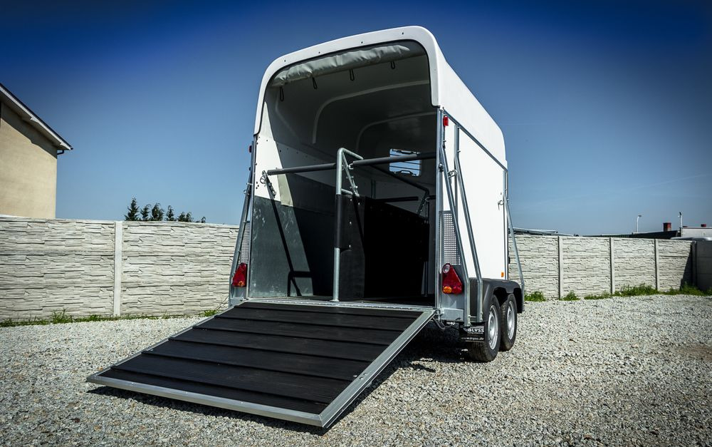 Niewiadów nowa PRZYCZEPA KONIOWA!! - Причіп коневоз: фото 4 Niewiadów nowa PRZYCZEPA KONIOWA!! - Причіп коневоз: фото 4