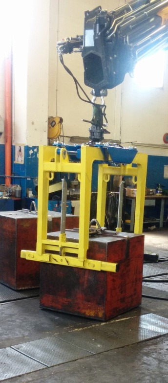 Brick stack grapple PL-3 - Захват в категорії Крани-маніпулятори: фото 2 Brick stack grapple PL-3 - Захват в категорії Крани-маніпулятори: фото 2