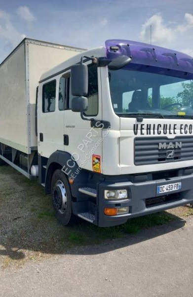 MAN TGM 18.280 - Вантажівка з закритим кузовом: фото 3 MAN TGM 18.280 - Вантажівка з закритим кузовом: фото 3