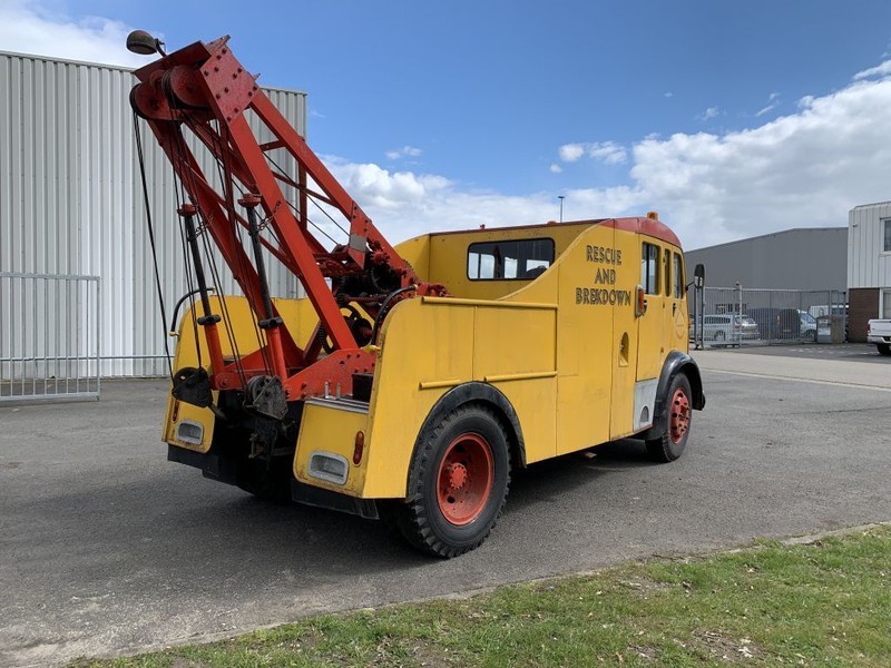 Commercial Commer Wrecker Afsleep Berging 1952 Barnfinds and Restoration projects Dubbelcabine bergingsvoertuig - Евакуатор: фото 2 Commercial Commer Wrecker Afsleep Berging 1952 Barnfinds and Restoration projects Dubbelcabine bergingsvoertuig - Евакуатор: фото 2
