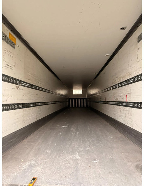 ROHR RSK 29.5 IV gesloten oplegger evt voor koeling - Закритий кузов напівпричіп: фото 3 ROHR RSK 29.5 IV gesloten oplegger evt voor koeling - Закритий кузов напівпричіп: фото 3