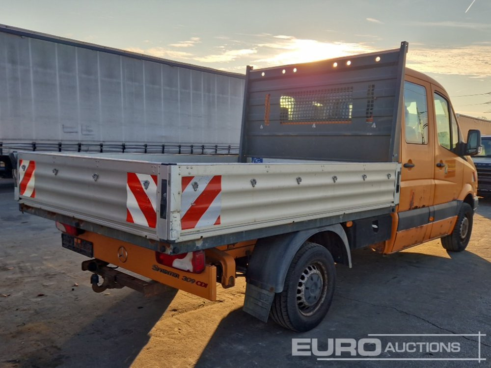 2006 Mercedes 309CDI - Легка бортова вантажівка: фото 4 2006 Mercedes 309CDI - Легка бортова вантажівка: фото 4