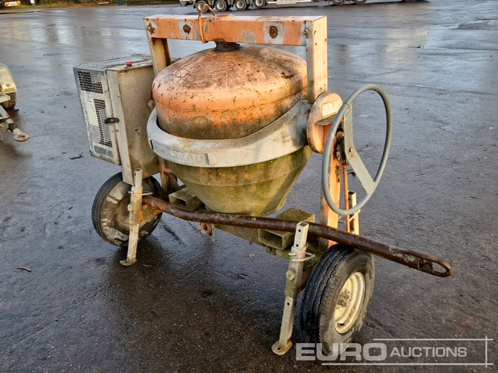 2010 Altrad Concrete Mixer, 350 Litre, Honda Engine - Бетономішалкa: фото 4 2010 Altrad Concrete Mixer, 350 Litre, Honda Engine - Бетономішалкa: фото 4