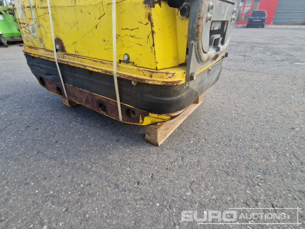 2010 Wacker Neuson DPU 100-70LE - Асфальтоукладальна машина: фото 5 2010 Wacker Neuson DPU 100-70LE - Асфальтоукладальна машина: фото 5