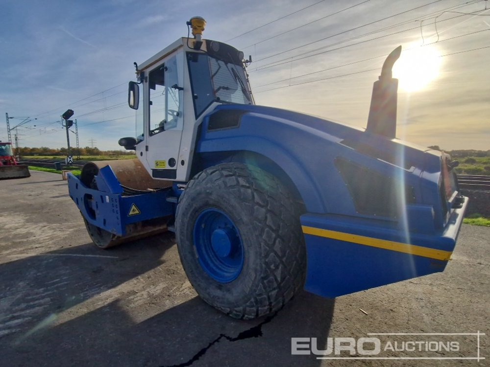 2011 Bomag BW213 D-4 - Каток: фото 3 2011 Bomag BW213 D-4 - Каток: фото 3