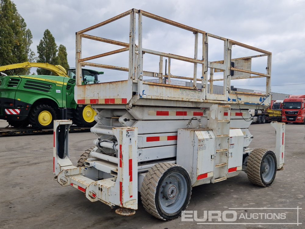 2012 Genie GS4390RT - Ножичний підйомник: фото 4 2012 Genie GS4390RT - Ножичний підйомник: фото 4