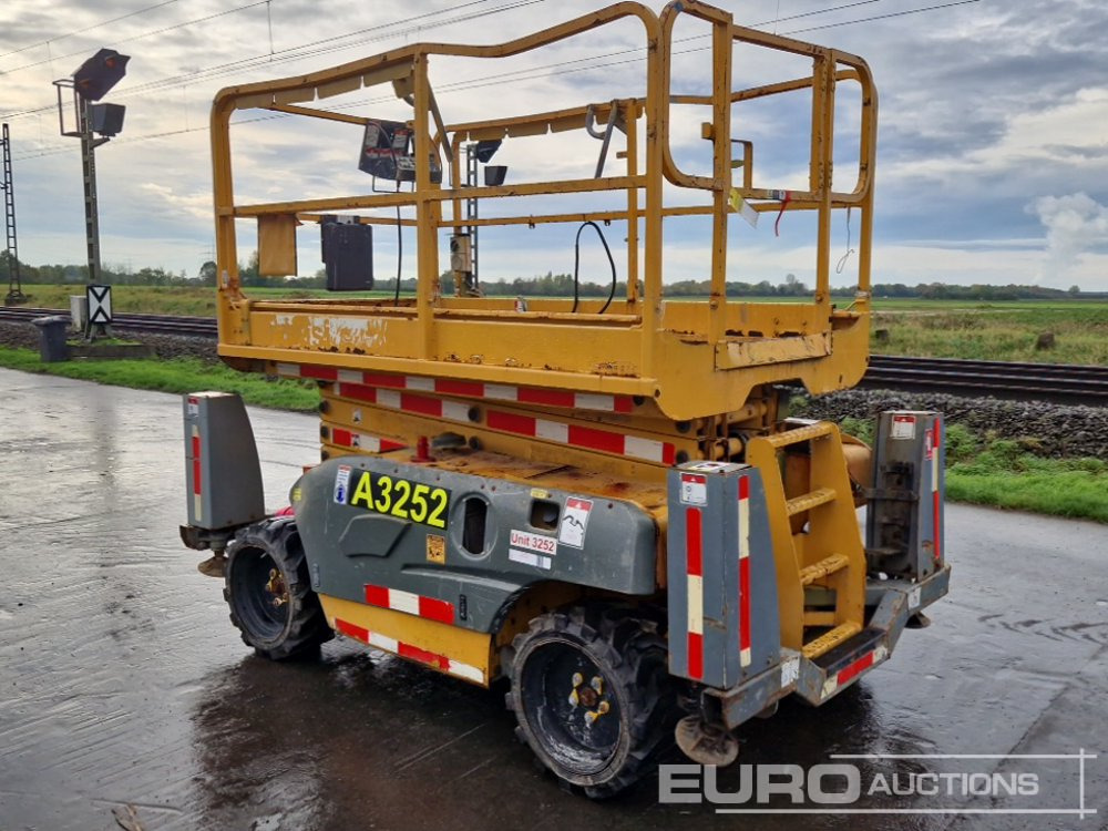 2013 Haulotte Compact 12DX - Підйомник: фото 3 2013 Haulotte Compact 12DX - Підйомник: фото 3