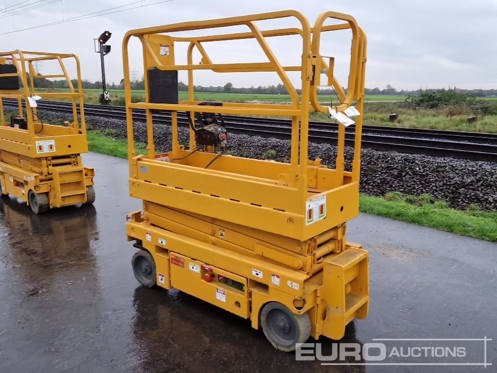 2014 Haulotte Optimum 8 - Ножичний підйомник: фото 3 2014 Haulotte Optimum 8 - Ножичний підйомник: фото 3