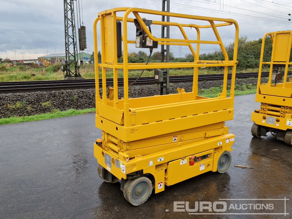 2014 Haulotte Optimum 8 - Ножичний підйомник: фото 1 2014 Haulotte Optimum 8 - Ножичний підйомник: фото 1