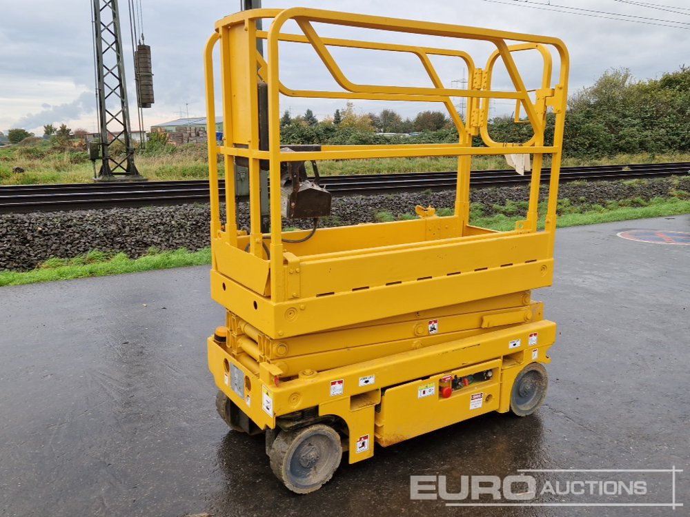 2014 Haulotte Optimum 8 - Ножичний підйомник: фото 1 2014 Haulotte Optimum 8 - Ножичний підйомник: фото 1