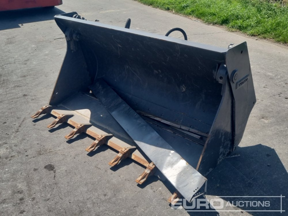 2020 Volvo 74" 4in1 Front Loading Bucket to suit Wheeled Loader - Ківш: фото 1 2020 Volvo 74" 4in1 Front Loading Bucket to suit Wheeled Loader - Ківш: фото 1