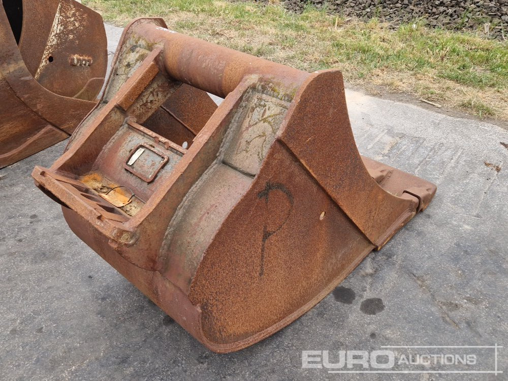 32" Digging Bucket, Hyundai R170W - Ківш: фото 3 32" Digging Bucket, Hyundai R170W - Ківш: фото 3