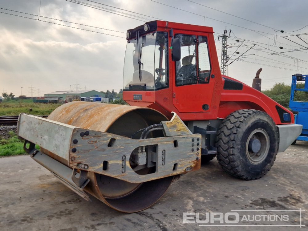 Bomag BW211D-4 - Каток: фото 1 Bomag BW211D-4 - Каток: фото 1