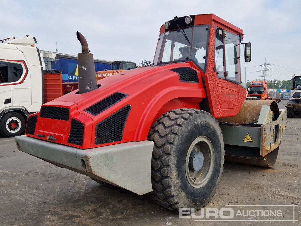 Bomag BW211D-4 - Каток: фото 5 Bomag BW211D-4 - Каток: фото 5