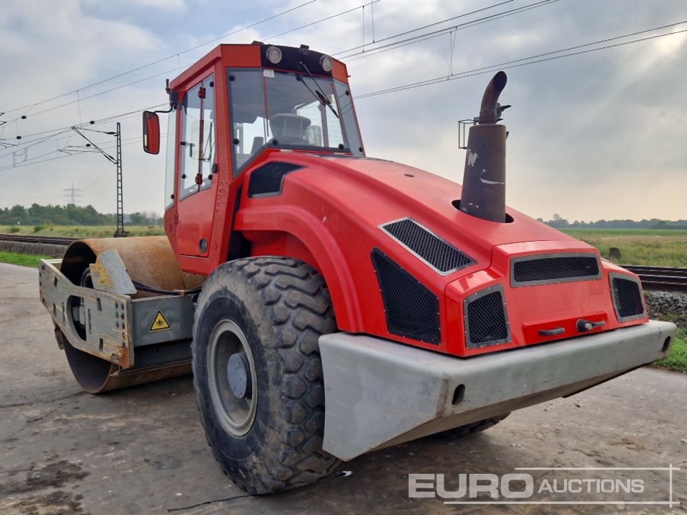 Bomag BW211D-4 - Каток: фото 3 Bomag BW211D-4 - Каток: фото 3