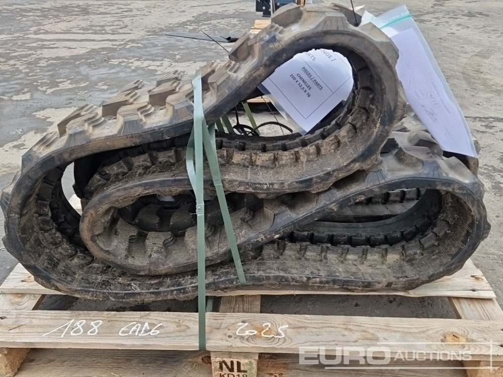 Camso 250x52.5x76 Rubber Tracks - Гусениці в категорії Будівельна техніка: фото 5 Camso 250x52.5x76 Rubber Tracks - Гусениці в категорії Будівельна техніка: фото 5