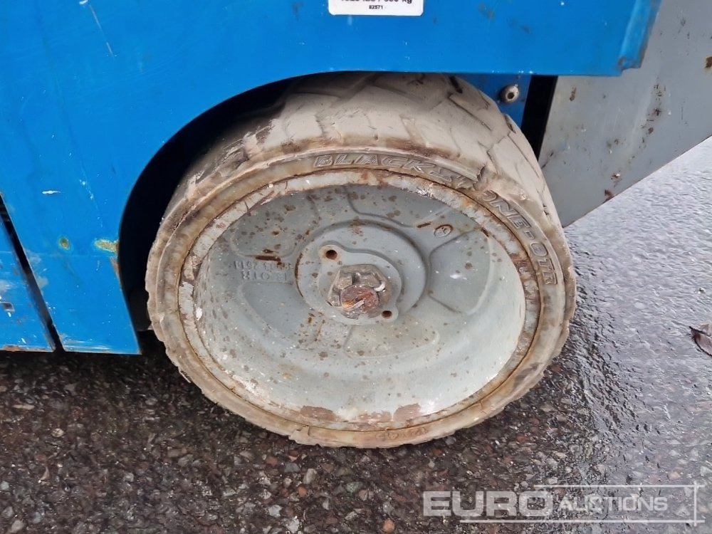 Ножичний підйомник Genie GS-1932: фото 7 Ножичний підйомник Genie GS-1932: фото 7