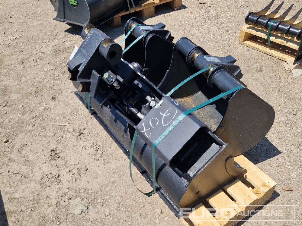 Häner Häner Bucket Package HHG1100-Morin-M0 39" (1000mm) Tilt Ditch Bucket, Digging Buckets HTL125-Morin-M0 12" (250mm) and HTL150-Morin-M0 24" (600mm) to suit 1-2,5 ton mini excavator with Morin M0 - Ківш: фото 3 Häner Häner Bucket Package HHG1100-Morin-M0 39" (1000mm) Tilt Ditch Bucket, Digging Buckets HTL125-Morin-M0 12" (250mm) and HTL150-Morin-M0 24" (600mm) to suit 1-2,5 ton mini excavator with Morin M0 - Ківш: фото 3