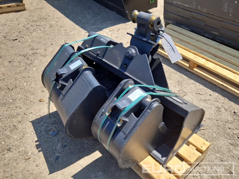 Häner Häner Bucket Package HHG1100-Morin-M0 39" (1000mm) Tilt Ditch Bucket, Digging Buckets HTL125-Morin-M0 12" (250mm) and HTL150-Morin-M0 24" (600mm) to suit 1-2,5 ton mini excavator with Morin M0 - Ківш: фото 1 Häner Häner Bucket Package HHG1100-Morin-M0 39" (1000mm) Tilt Ditch Bucket, Digging Buckets HTL125-Morin-M0 12" (250mm) and HTL150-Morin-M0 24" (600mm) to suit 1-2,5 ton mini excavator with Morin M0 - Ківш: фото 1
