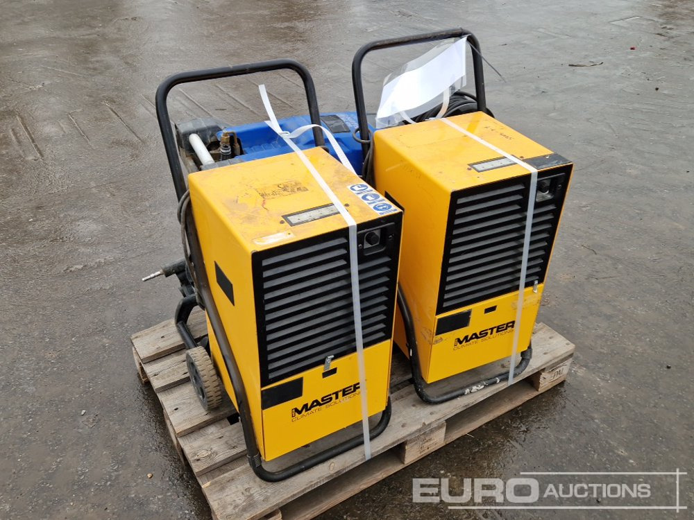 Kärcher MC4M-160/620 Pressure Washer (2 of) + Master DH26 Dehumidifer (2 of) - Будівельне обладнання: фото 1 Kärcher MC4M-160/620 Pressure Washer (2 of) + Master DH26 Dehumidifer (2 of) - Будівельне обладнання: фото 1
