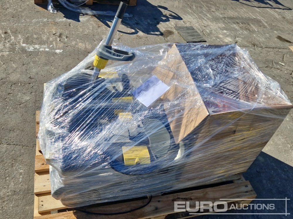 Kärcher Puzzi10/20 Carpet Cleaner (2 of) + Hilti TE-3000AVR Demolition Hammer - Будівельне обладнання: фото 1 Kärcher Puzzi10/20 Carpet Cleaner (2 of) + Hilti TE-3000AVR Demolition Hammer - Будівельне обладнання: фото 1