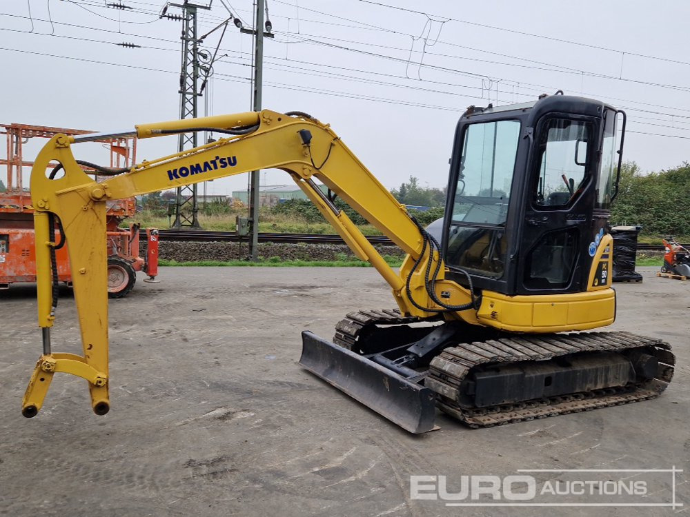 Komatsu PC50 MR-2 - Міні-екскаватор: фото 1 Komatsu PC50 MR-2 - Міні-екскаватор: фото 1