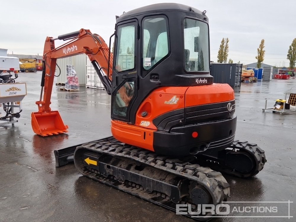 Kubota 55U - Міні-екскаватор: фото 3 Kubota 55U - Міні-екскаватор: фото 3
