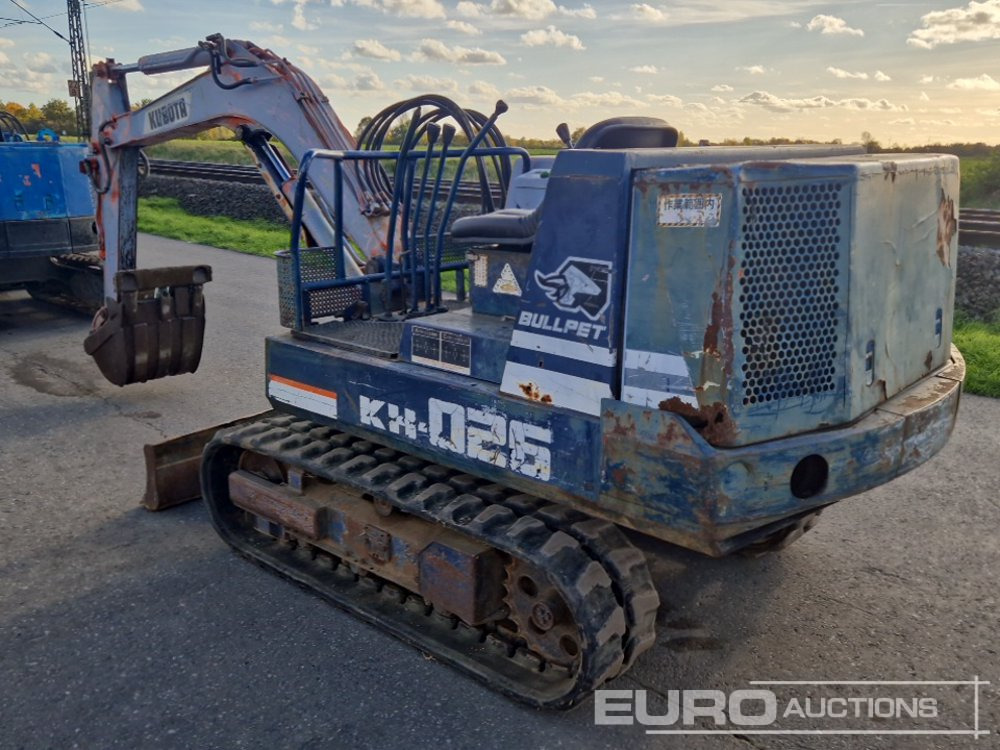 Kubota KH-026 - Міні-екскаватор: фото 3 Kubota KH-026 - Міні-екскаватор: фото 3