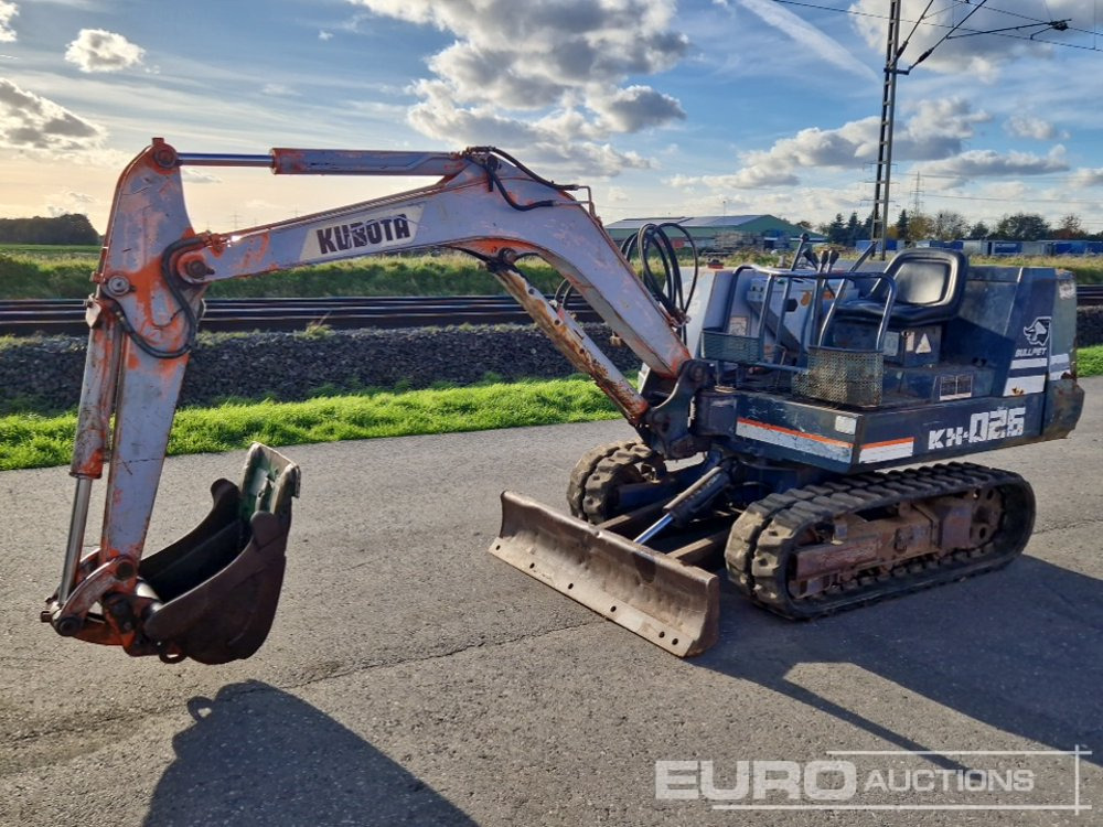 Kubota KH-026 - Міні-екскаватор: фото 1 Kubota KH-026 - Міні-екскаватор: фото 1