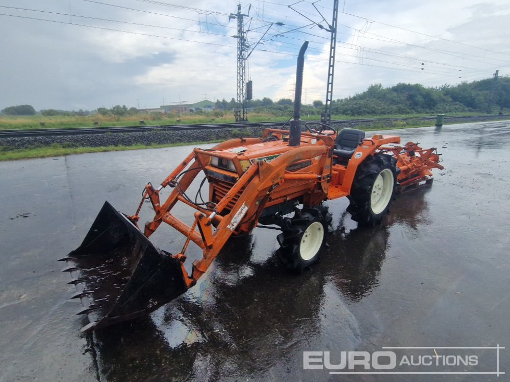 Kubota L1-20 - Мінітрактор: фото 1 Kubota L1-20 - Мінітрактор: фото 1