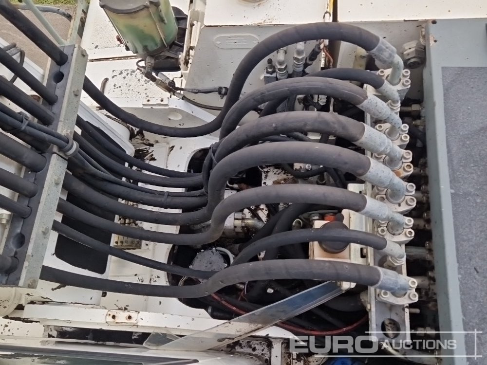 Колісний екскаватор Liebherr A900C: фото 27 Колісний екскаватор Liebherr A900C: фото 27