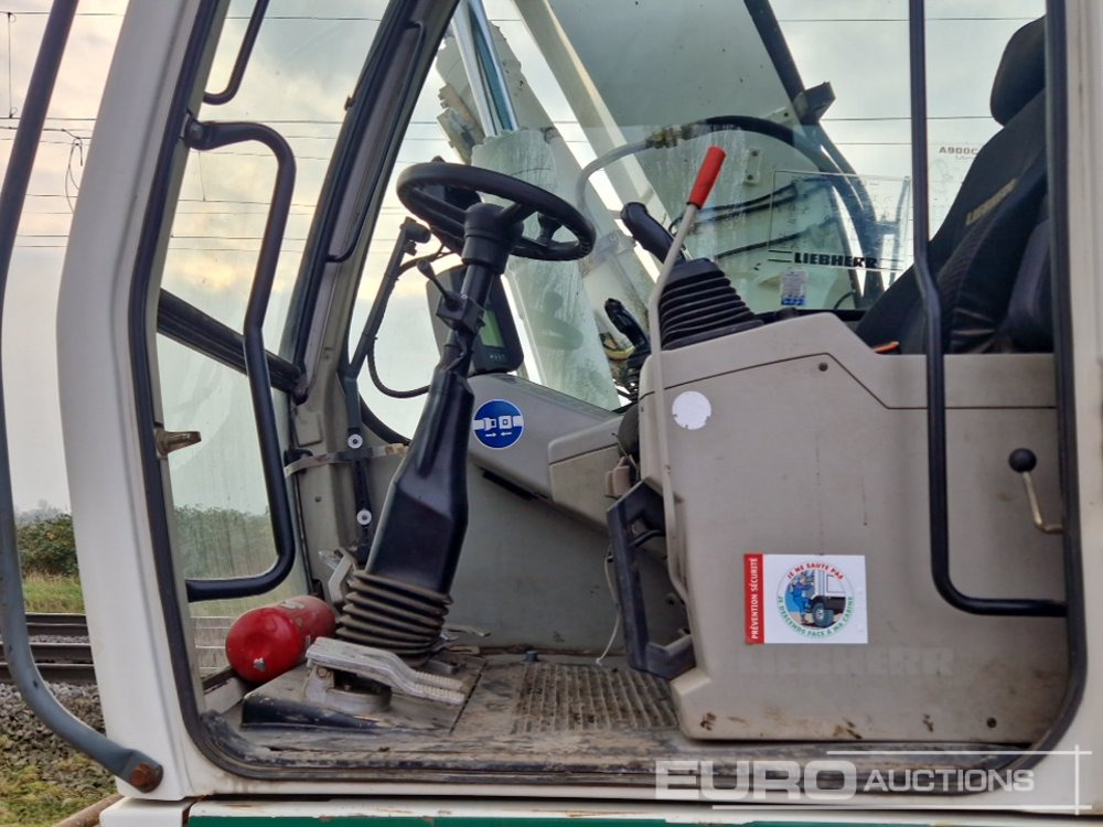 Колісний екскаватор Liebherr A900C: фото 40 Колісний екскаватор Liebherr A900C: фото 40