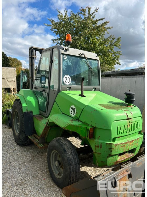 Manitou M26-2 - Навантажувач підвищеної прохідності: фото 1 Manitou M26-2 - Навантажувач підвищеної прохідності: фото 1