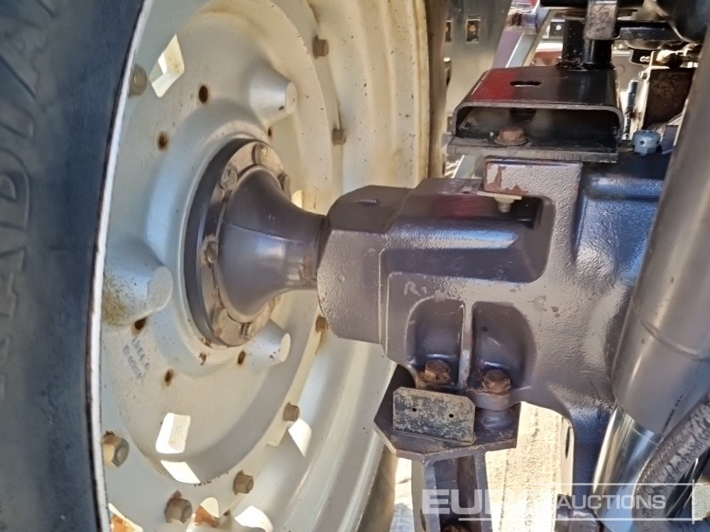 Трактор Massey Ferguson 8140: фото 14