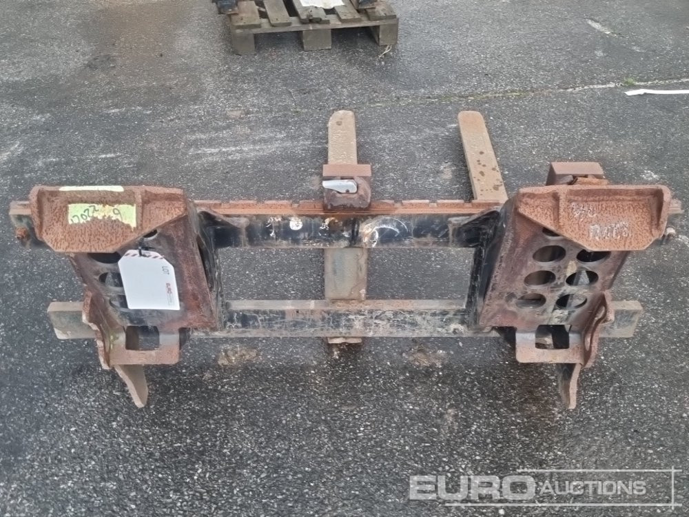Fork Frame & Forks to suit Skidsteer Loader - Навісне обладнання в категорії Міні-навантажувачі: фото 4 Fork Frame & Forks to suit Skidsteer Loader - Навісне обладнання в категорії Міні-навантажувачі: фото 4