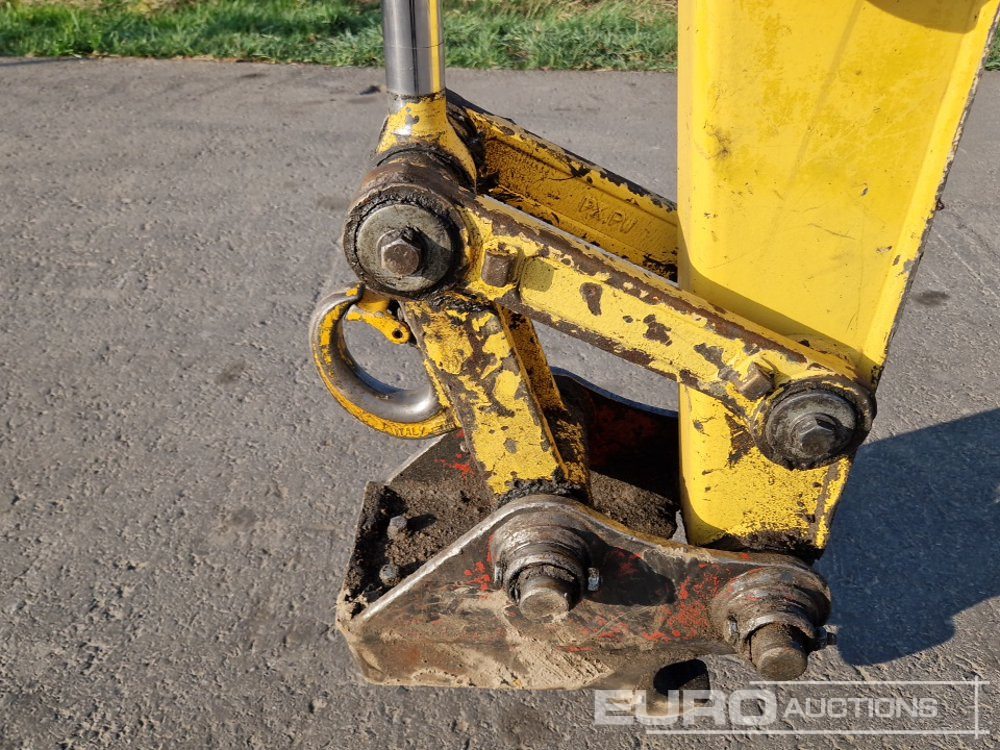 Міні-екскаватор New Holland E35.2SR: фото 20