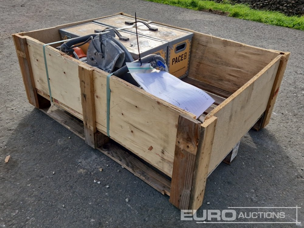 Pallet of Husqvarna Quickcut Saws, Battery Power Kit - Асфальтоукладальна машина: фото 4 Pallet of Husqvarna Quickcut Saws, Battery Power Kit - Асфальтоукладальна машина: фото 4