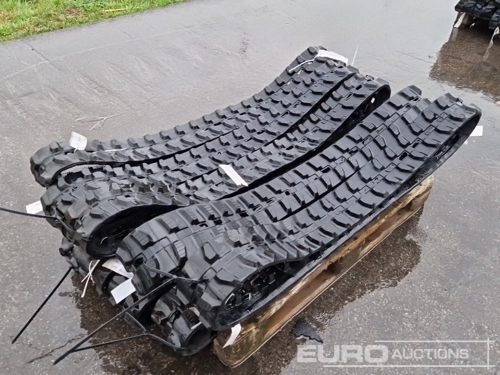 Pallet of Rubber Tracks 150x72x42 (10 of) - Гусениці в категорії Будівельна техніка: фото 1 Pallet of Rubber Tracks 150x72x42 (10 of) - Гусениці в категорії Будівельна техніка: фото 1