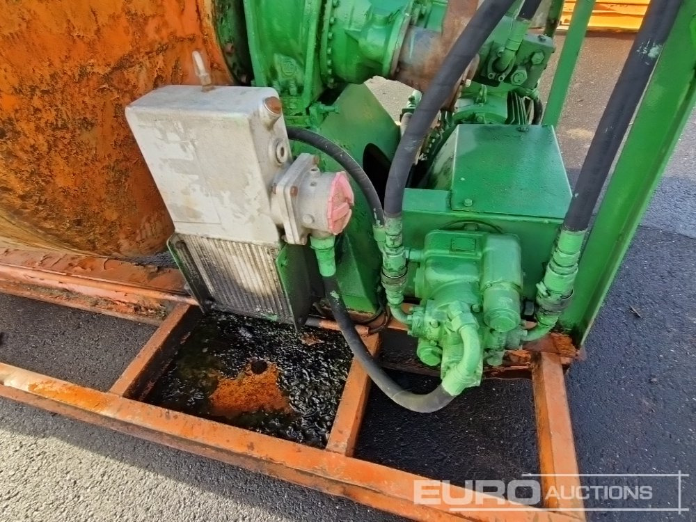 Truck Mounted Cement Mixer - Бетономішалкa: фото 5 Truck Mounted Cement Mixer - Бетономішалкa: фото 5